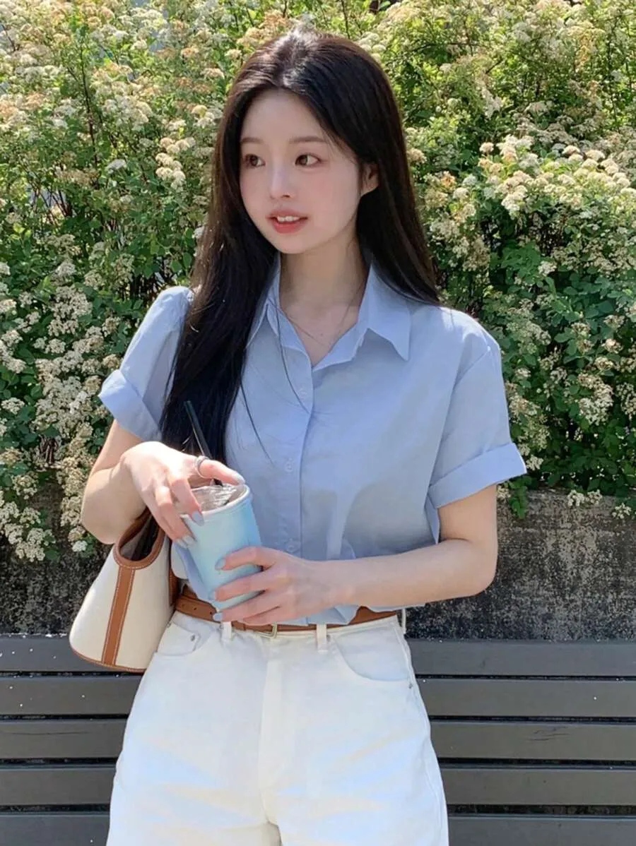 女式纯色休闲宽松翻领衬衫，适合通勤学院风上衣秋季