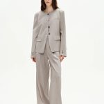 Aki Round Neck Suit Blazer in Merino Wool Blend